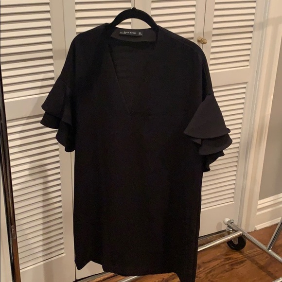 Zara Dresses & Skirts - Dress Zara Dresses & Skirts - Dress